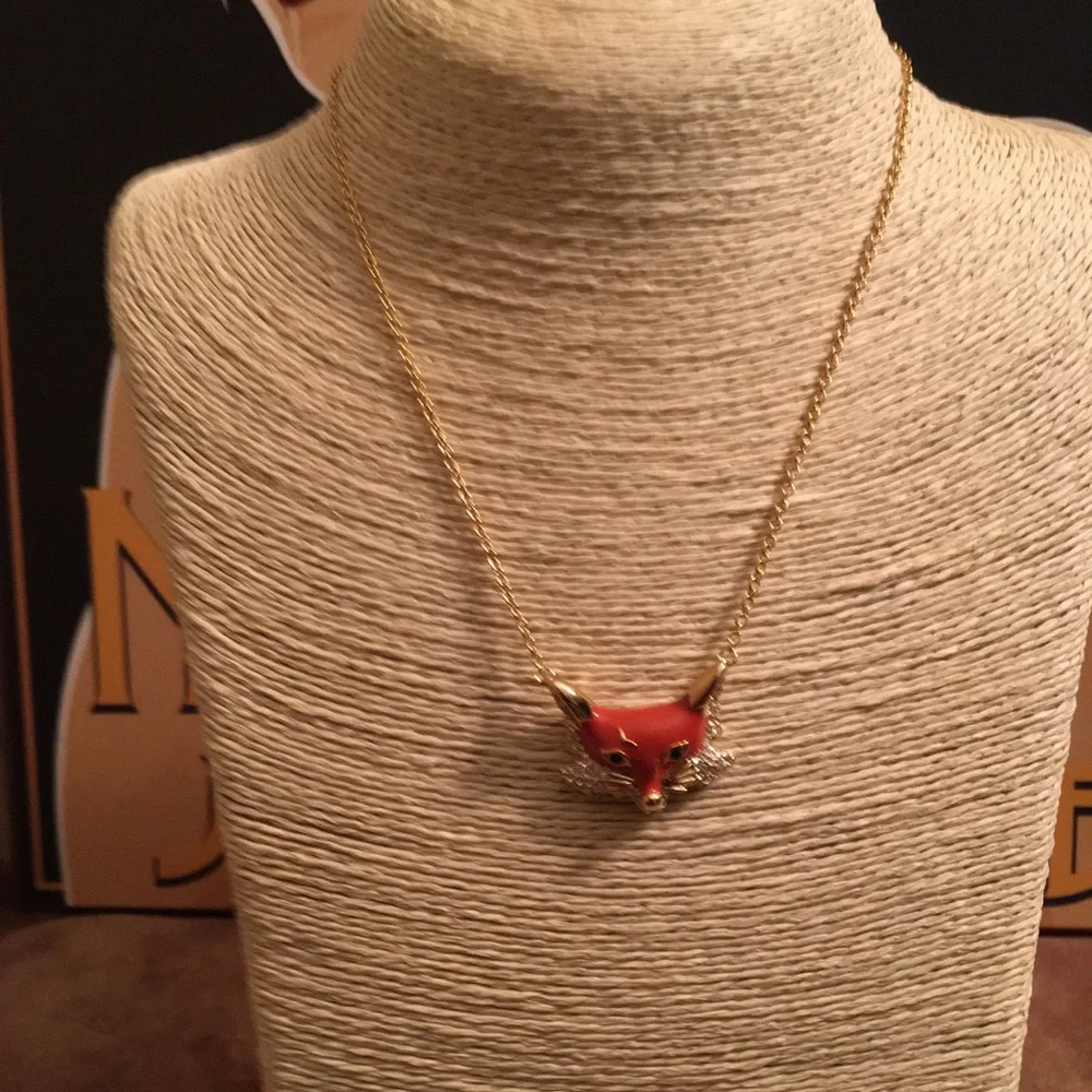 KATE SPADE NEW YORK NWT AUTHENTIC  ‘INTO THE WOOD’ FOX PENDANT NECKLACE.